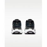 Nike Structure Plus Nike Structure Plus